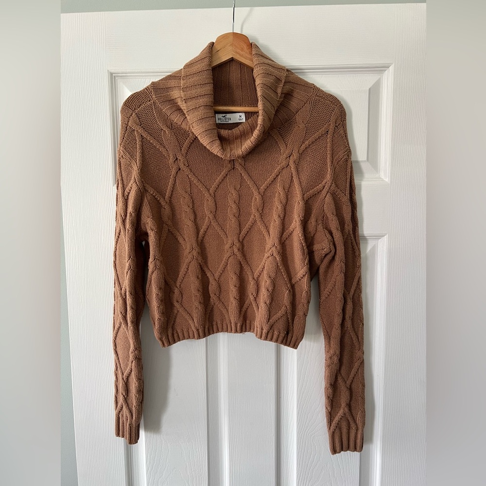 Hollister Cable Knit Cropped Turtleneck Sweater - Brown